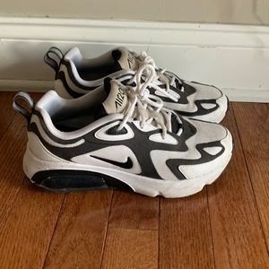 Nike AirMax 200 size 7.